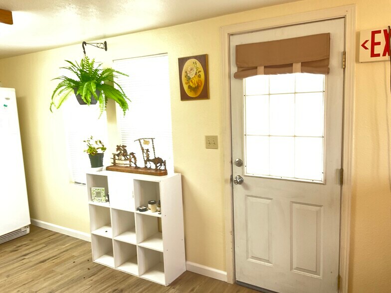 More Photos Of 1302 N East St, Alturas Office Residential For Sale