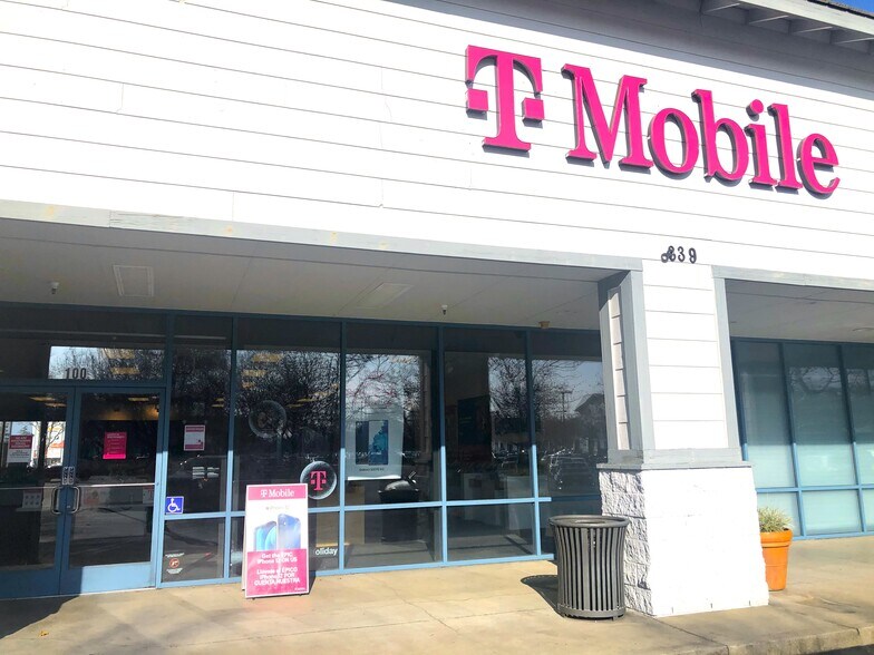 More Photos Of 8339-8377 Elk Grove Florin Rd, Sacramento Unknown For Lease