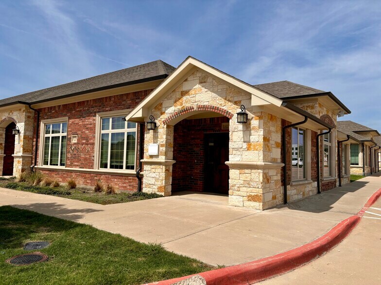 More Photos Of 8951 Collin McKinney Pky, McKinney Medical For Lease