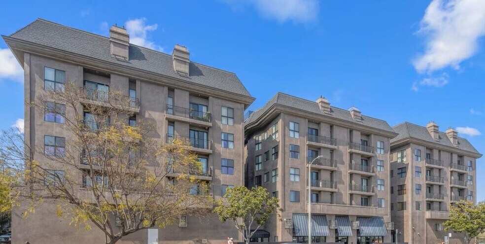 Primary Photo Of 8811 Burton Way, Los Angeles Apartments For Sale