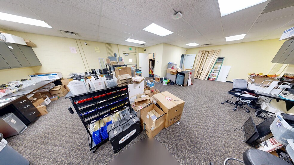 More Photos Of 427 W Coliseum Blvd, Fort Wayne Storefront Retail Office For Lease