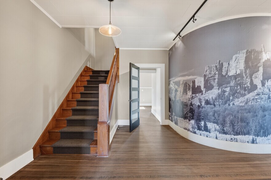 More Photos Of 104 W Ruby Ave, Gunnison Medical For Sale