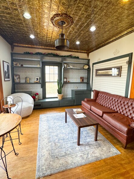 More Photos Of 319 Oklahoma Blvd, Alva Restaurant For Sale