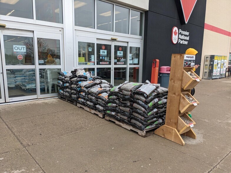 More Photos Of 428 Moxam Rd, Maynooth Land For Sale