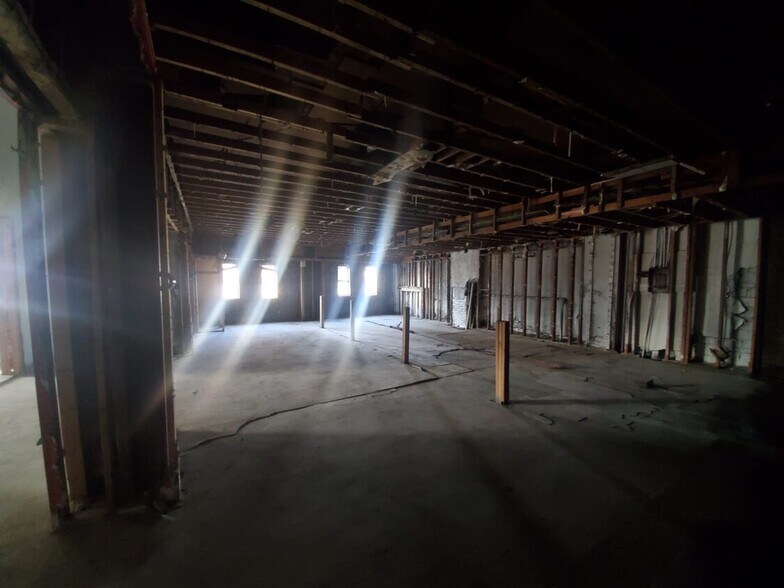 More Photos Of 3608 Euclid Ave, Cleveland Office Residential For Sale