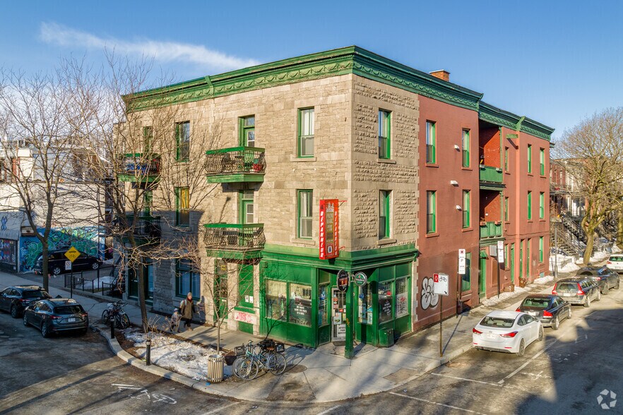Primary Photo Of 2129-2139 Rue Marie-Anne E, Montréal Apartments For Sale