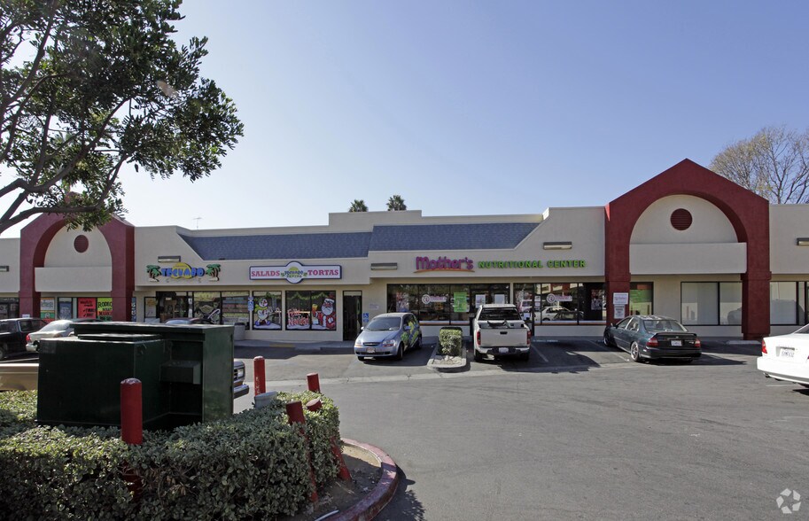 More Photos Of 4676-4696 Market St, San Diego Unknown For Lease
