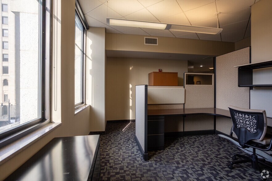 More Photos Of 60 Monroe Center NW, Grand Rapids Office Residential For Sale