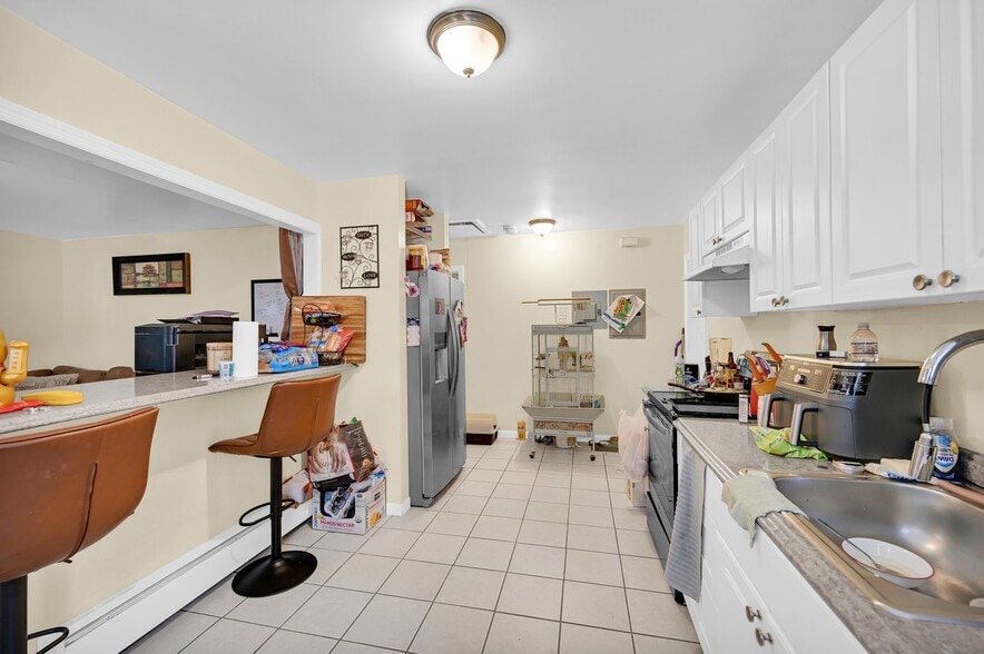 More Photos Of , Mamaroneck Unknown For Sale