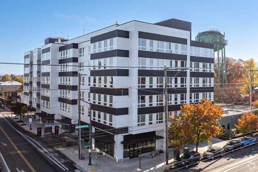 Primary Photo Of 5460 N Interstate Ave, Portland Apartments For Lease