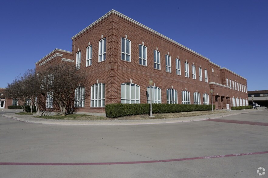 More Photos Of 3620 N Josey Ln, Carrollton Office For Lease