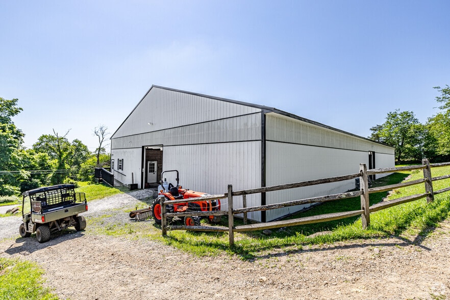 More Photos Of 11 Charlottesburg Rd, Boonton Horse Stables For Sale
