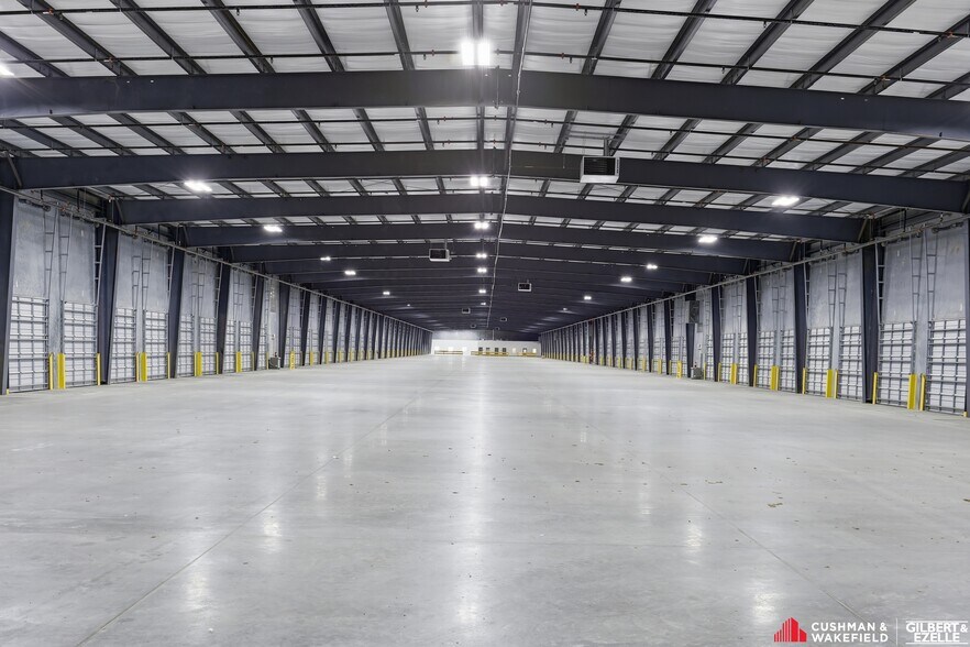 More Photos Of 421 Morgan Lakes Industrial blvd, Pooler Truck Terminal For Lease