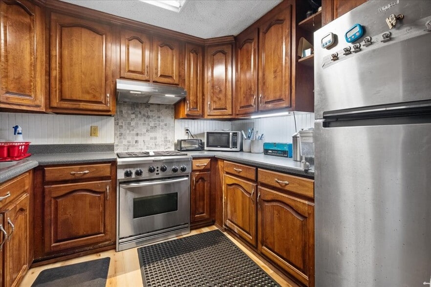 More Photos Of 9440 GA-52, Chatsworth Hospitality For Sale