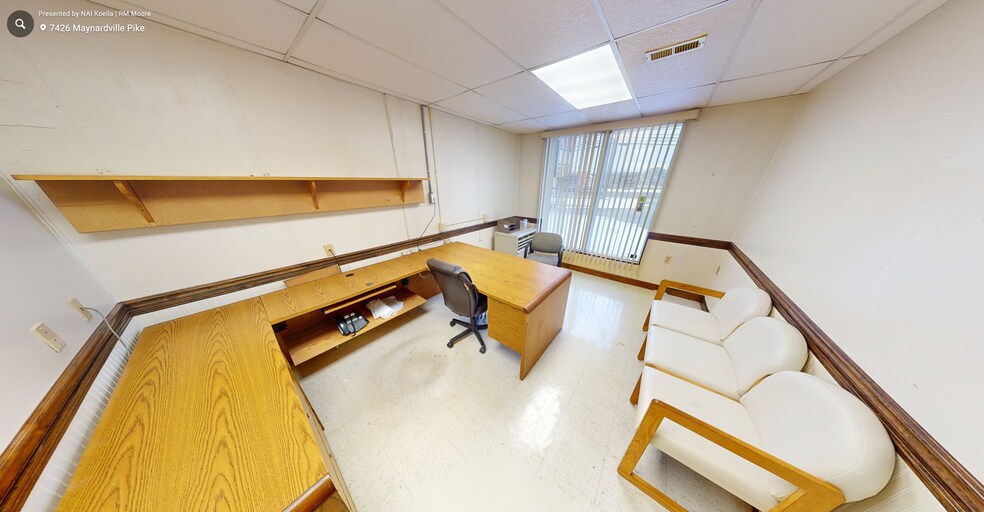 More Photos Of 7426 Maynardville Hwy, Knoxville Veterinarian Kennel For Sale
