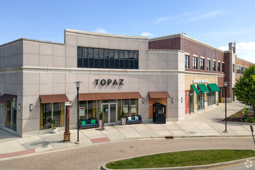 More Photos Of 720-780 Village Center Dr, Burr Ridge Storefront Retail Office For Sale
