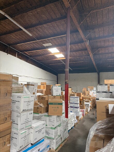 More Photos Of 10302-10308 Cash Rd, Stafford Warehouse For Lease