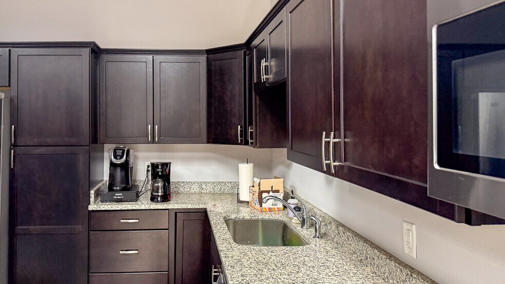 More Photos Of 694 Greyback Rd, Summerville Industrial For Sale