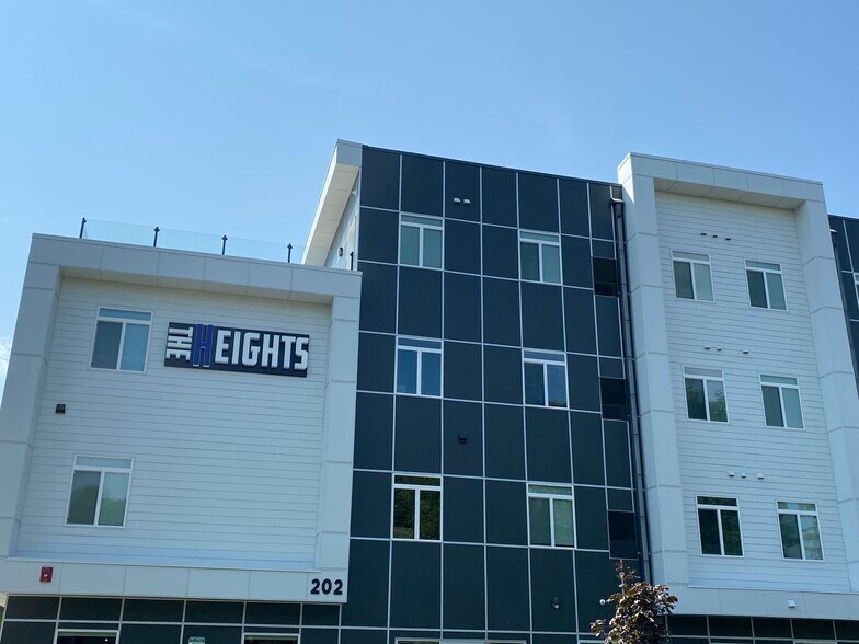 More Photos Of 202 17th Ave W, Menomonie Apartments For Sale