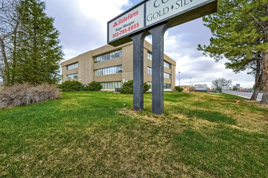 More Photos Of 7061 S University Blvd, Littleton Coworking Space