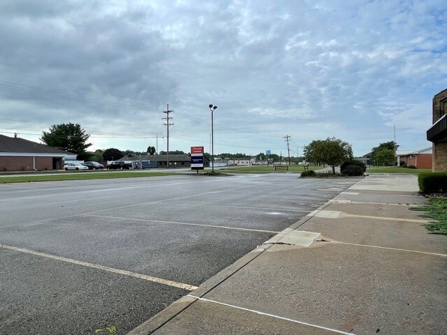 More Photos Of 21159 Paint Blvd, Shippenville Medical For Lease