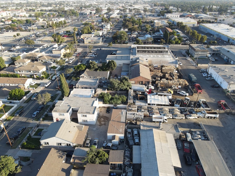 More Photos Of , Santa Ana Flex For Sale