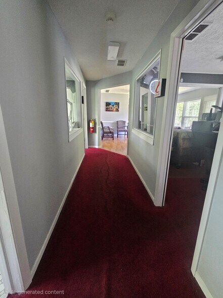 More Photos Of 2723 N Walnut St, Bloomington Office For Sale