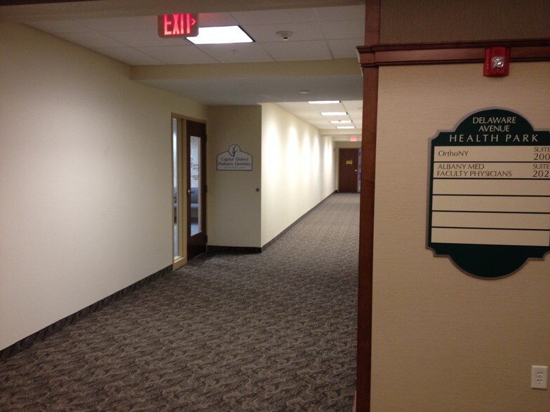 More Photos Of 250 Delaware Ave, Delmar Medical For Lease