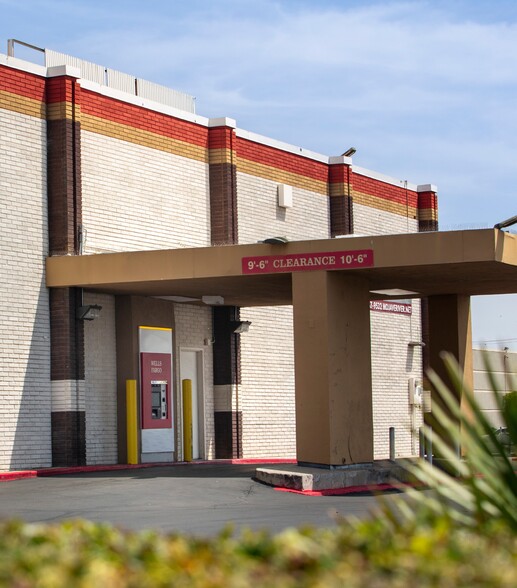 More Photos Of 14554 7th St, Victorville General Retail For Sale