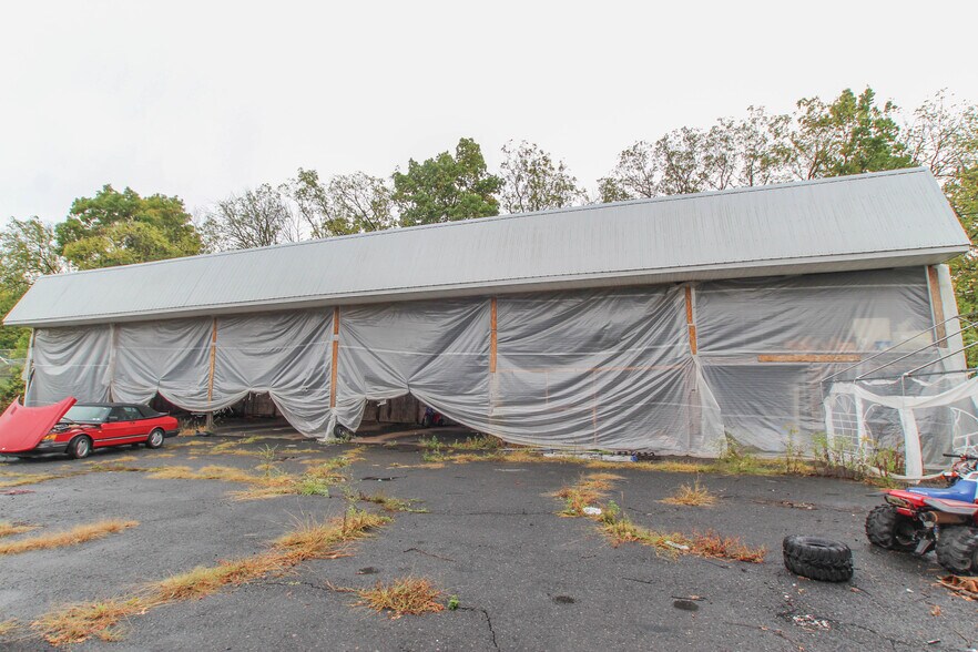 More Photos Of 313 Big Rd, Zieglerville Flex For Sale