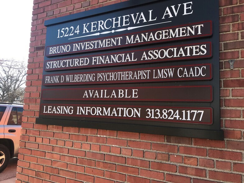 More Photos Of 15224 Kercheval St, Grosse Pointe Office For Sale