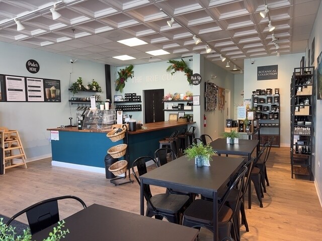 More Photos Of 11805 Main St, Huntley Restaurant For Lease