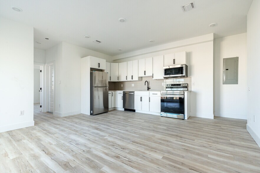 More Photos Of 809 Diamond St, Philadelphia Apartments For Sale