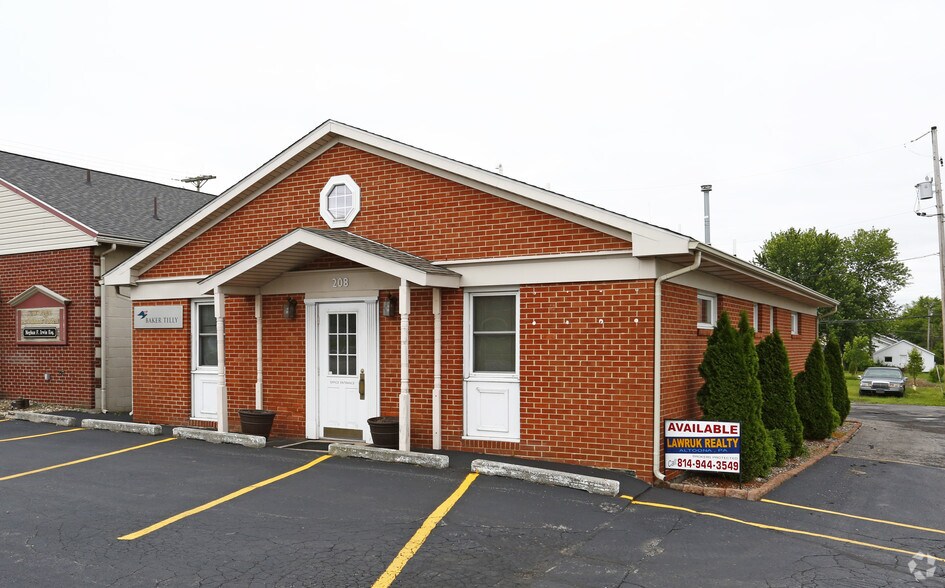 Primary Photo Of 208 Frankstown Rd, Altoona Office For Lease