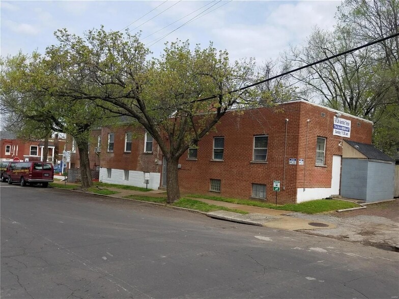More Photos Of 3458 Minnesota Ave, Saint Louis Religious Facility For Sale