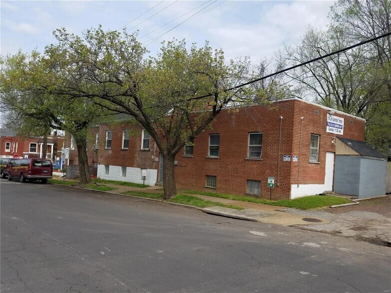 More Photos Of 3458 Minnesota Ave, Saint Louis Religious Facility For Sale