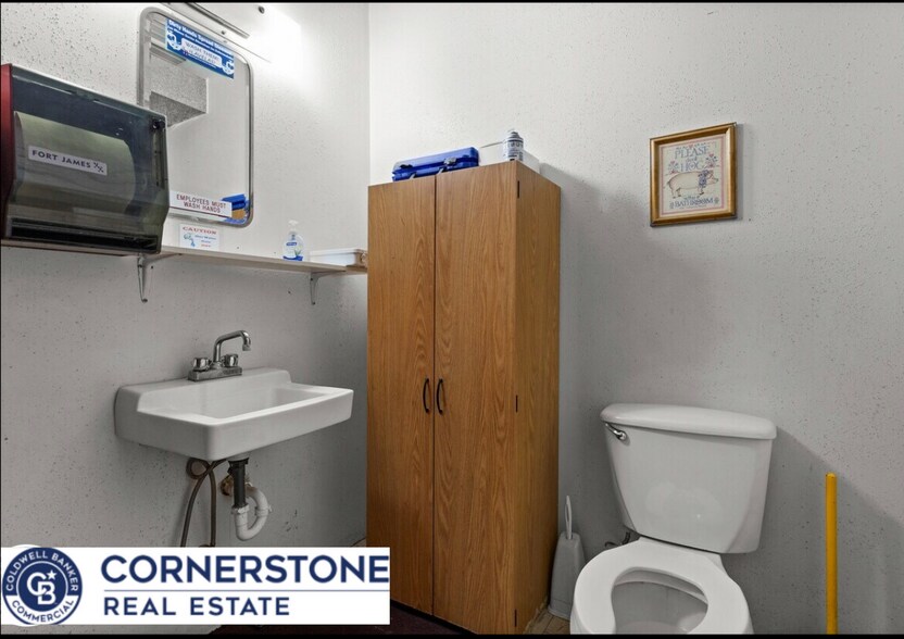 More Photos Of 7621 W Yellowstone Hwy, Casper Food Processing For Sale