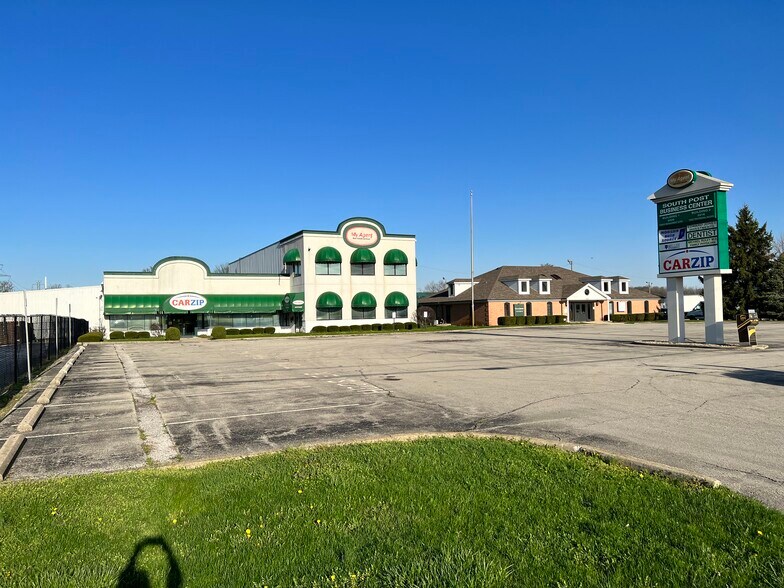 More Photos Of , Indianapolis Unknown For Sale