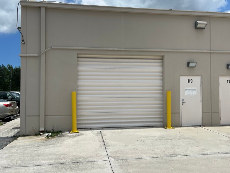 More Photos Of 2830 W State Road 84, Fort Lauderdale Flex For Sale