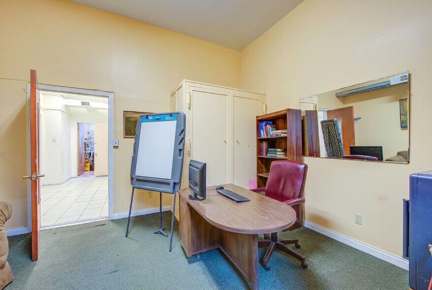 More Photos Of 139 Amboy St, Brooklyn Religious Facility For Lease