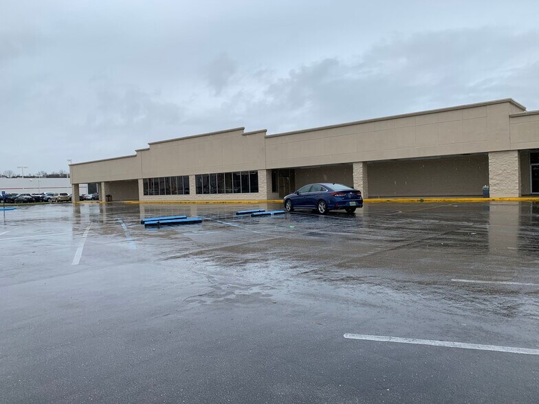 More Photos Of 303 Beltline Pl SW, Decatur Religious Facility For Lease