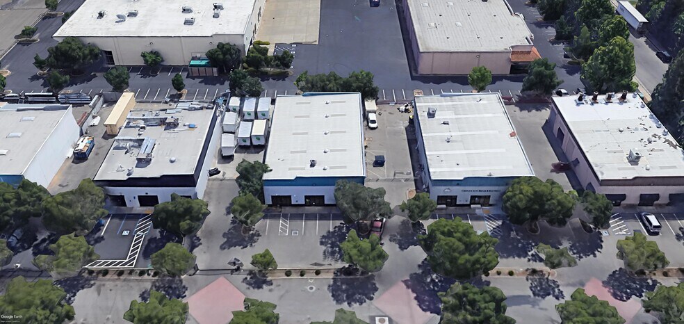 More Photos Of 8370 Rovana Cir, Sacramento Warehouse For Lease