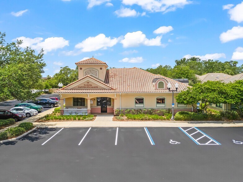 More Photos Of 1503 Buenos Aires Blvd, The Villages Medical For Lease