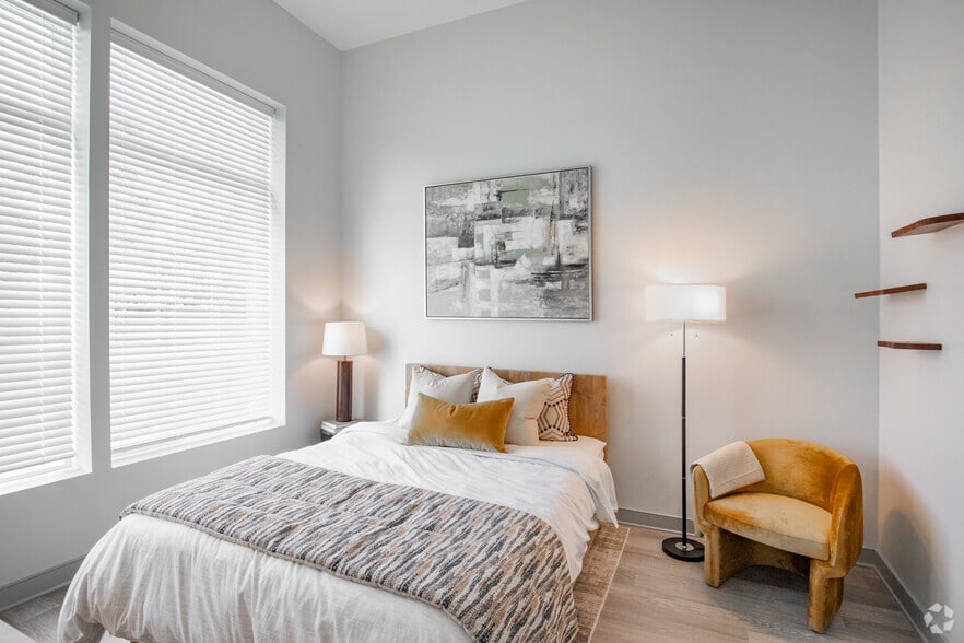 More Photos Of Union Ave @ Hawkins Ave, Ronkonkoma Unknown For Lease