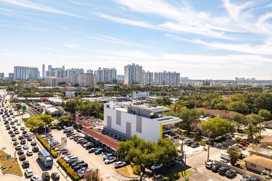 More Photos Of 18501 NE 25th Ct, North Miami Beach Apartments For Lease