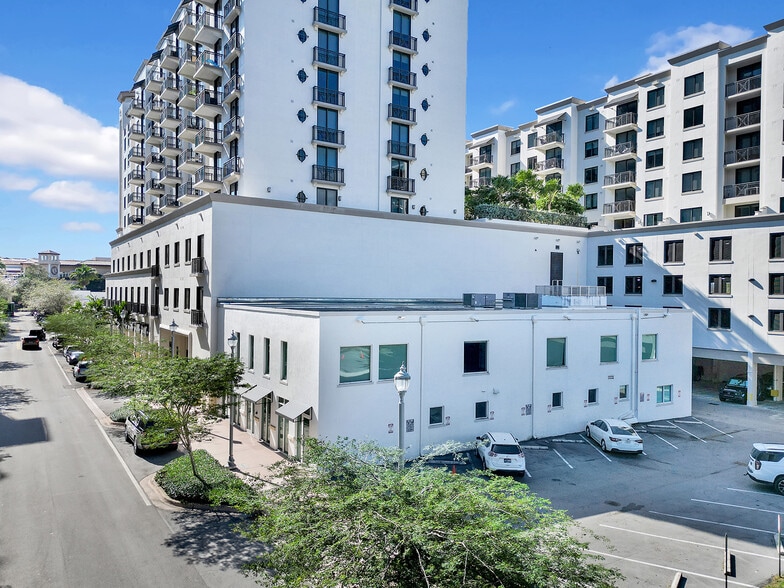 Primary Photo Of 4070 Laguna St, Coral Gables Medical For Lease