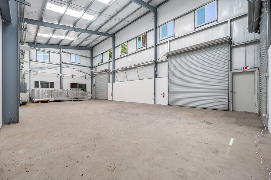 More Photos Of 7687 Lemon Ave, Lemon Grove Warehouse For Sale