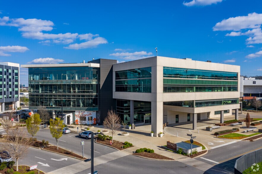 More Photos Of 8 City Blvd, Nashville Office For Lease