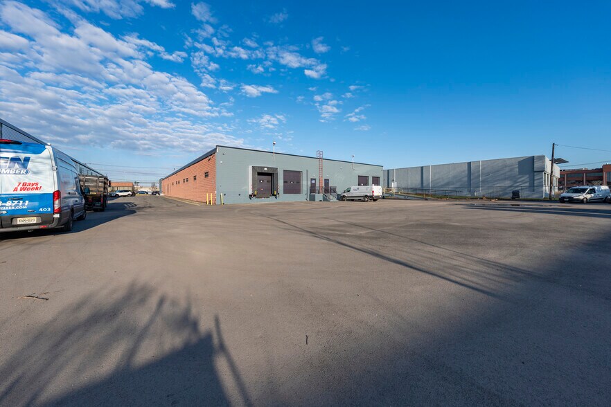 More Photos Of 380 North St, Teterboro Warehouse For Sale