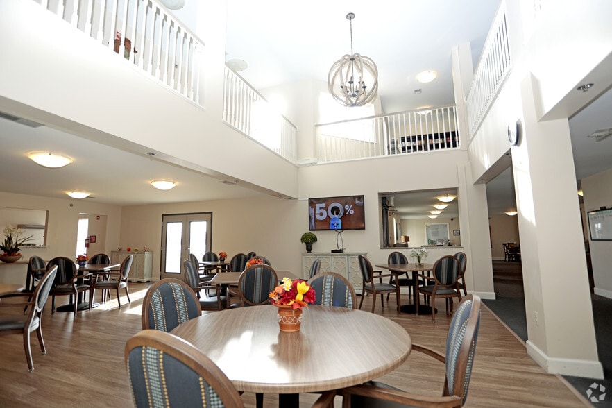 More Photos Of 3345 Military St, Port Huron Apartments For Sale